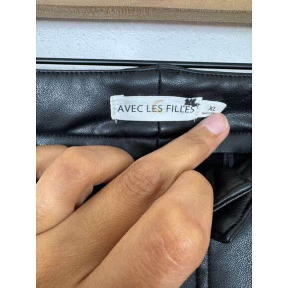 Avec Les Filles Black Faux Leather Pants | Size XL - Picture 4 of 6